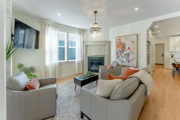 109 Pine ST E, Stillwater, MN 55082