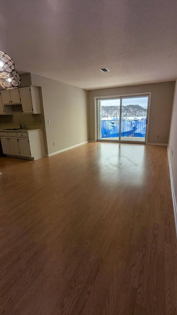 6351 Saint Croix TRL N #143, Stillwater, MN 55082