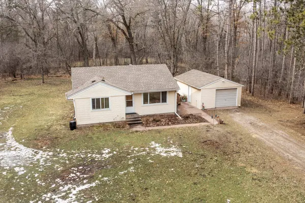 8277 Lake DR, Circle Pines, MN 55014