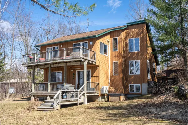 2225 Sunnyside LN, Luck, WI 54853