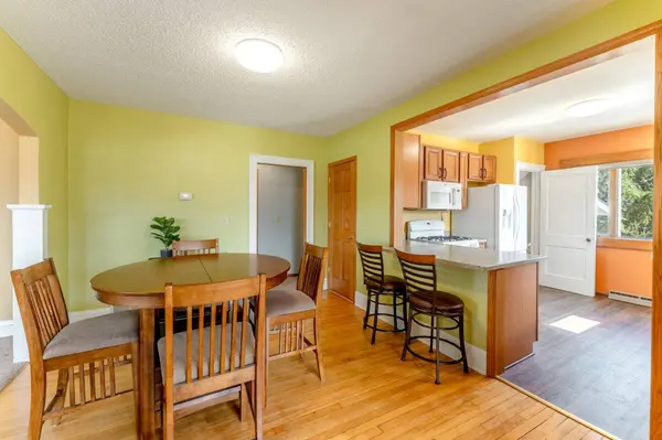 3693 Laverne AVE N, Lake Elmo, MN 55042