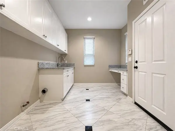 2365 W Canopy, Anaheim, CA 92801