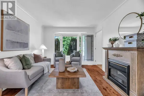 135 KANATA CRESCENT, London South (south N), ON N6J4S1