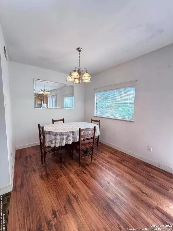 323 Scenic Loop, Canyon Lake, TX 78133