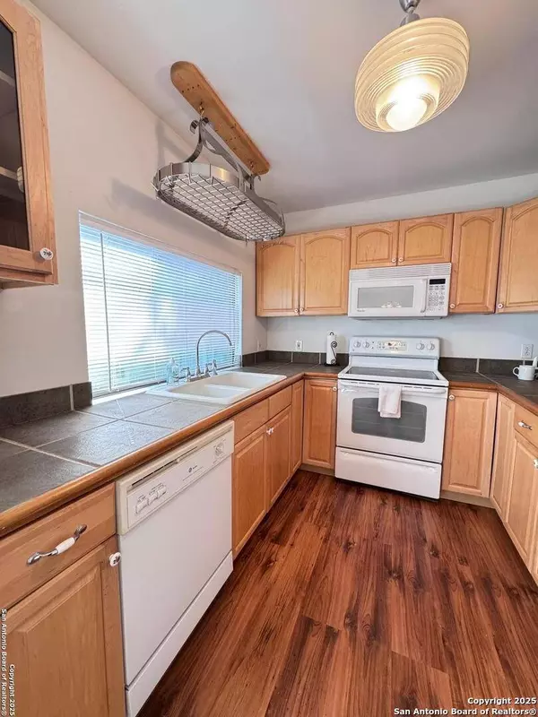 323 Scenic Loop, Canyon Lake, TX 78133