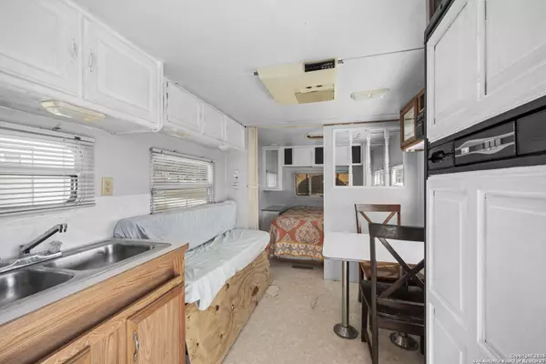 820 Forest View, Blanco, TX 78606