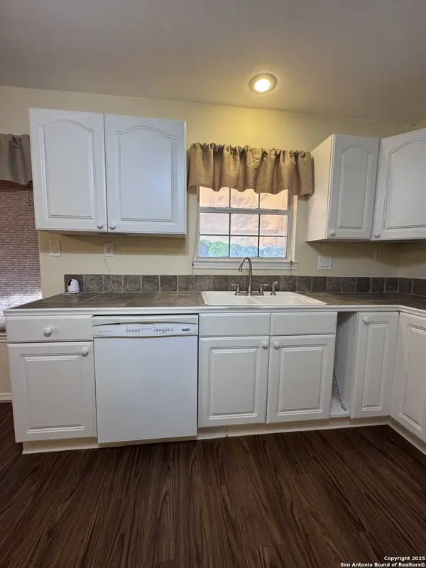 745 Trail Crest, Canyon Lake, TX 78133