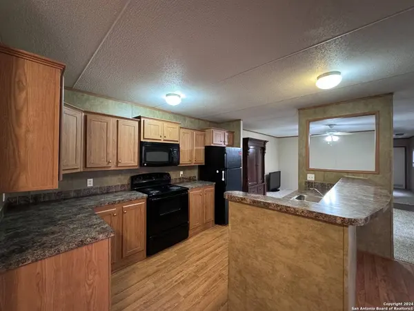 244 Cactus Wren Loop, New Braunfels, TX 78130-2575