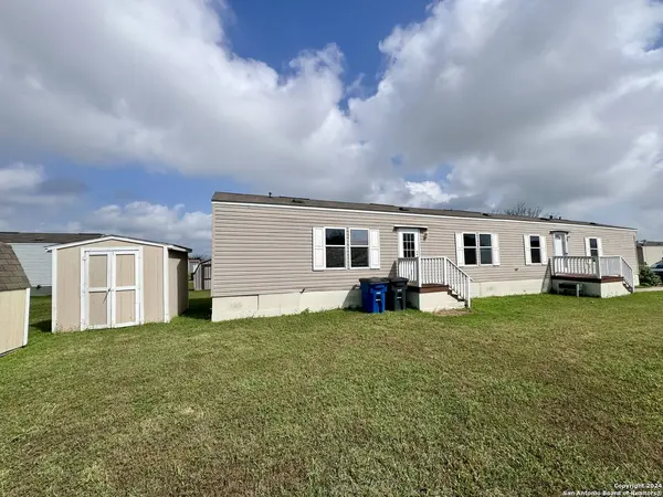 244 Cactus Wren Loop, New Braunfels, TX 78130-2575