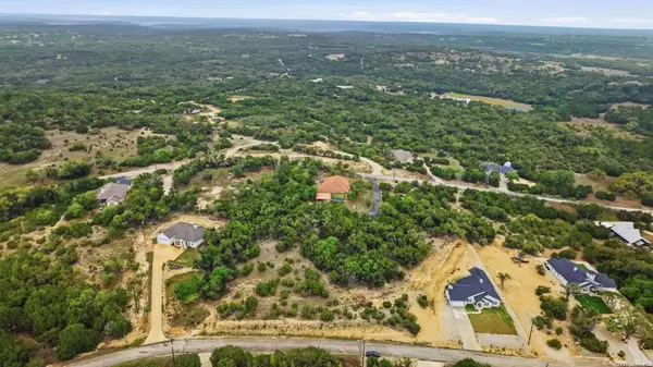 247 Prairie Tea Ln, Canyon Lake, TX 78133
