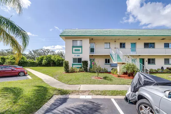 2001 GREENBRIAR BLVD #1, Clearwater, FL 33763