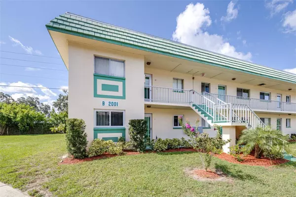 2001 GREENBRIAR BLVD #1, Clearwater, FL 33763