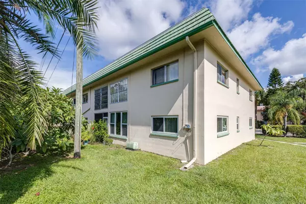 2001 GREENBRIAR BLVD #1, Clearwater, FL 33763