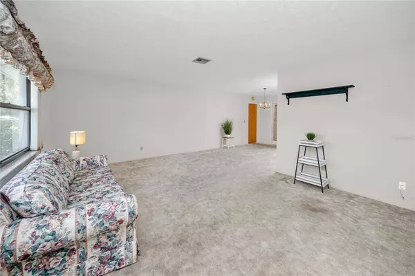 2150 55TH ST N, St Petersburg, FL 33710