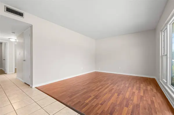 14809 N BOULEVARD, Tampa, FL 33613