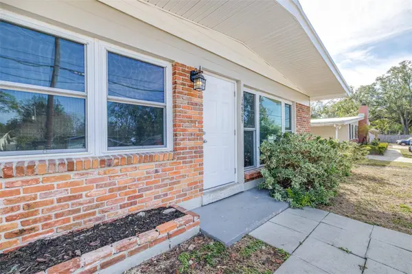 14809 N BOULEVARD, Tampa, FL 33613