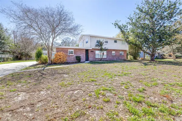 1231 GREENVIEW DR, Lakeland, FL 33805