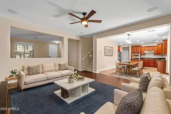 5123 W SADDLEHORN Road, Phoenix, AZ 85083