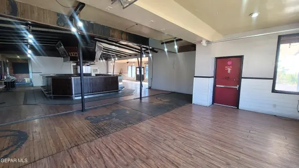 2600 N Piedras ST, El Paso, TX 79930