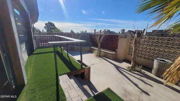 2600 N Piedras ST, El Paso, TX 79930