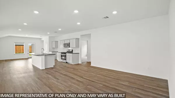 1015 Vilana Ridge LN, Houston, TX 77090