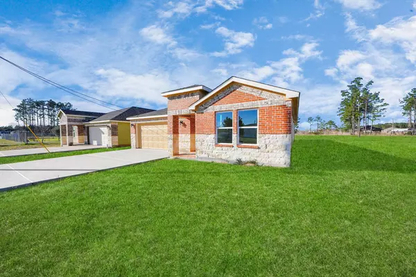 158 Road 5126, Cleveland, TX 77327