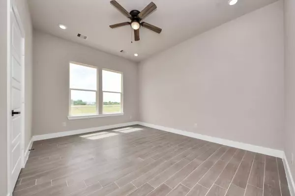 11141 Road 5503, Cleveland, TX 77327