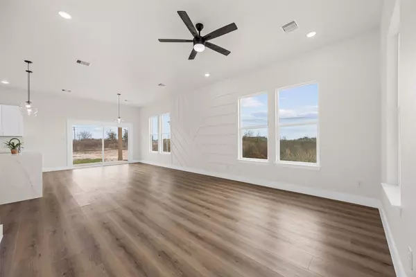 6000 Road 5503, Cleveland, TX 77327