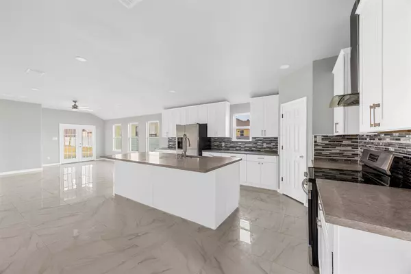 178 Road 5126, Cleveland, TX 77327