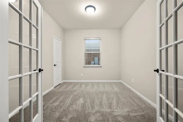 8957 Oval Glass ST, Conroe, TX 77304