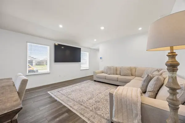 5455 Desert Glen Dr, Spring, TX 77373