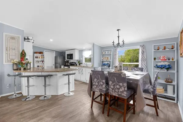 1747 Road 5708, Cleveland, TX 77327