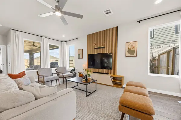 27014 Wandering Glen LN, Katy, TX 77493