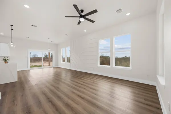 6000 Road 5503, Cleveland, TX 77327
