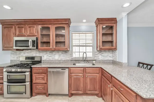 10414 Hidden Moon DR, Houston, TX 77064