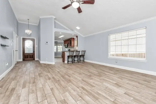 10414 Hidden Moon DR, Houston, TX 77064