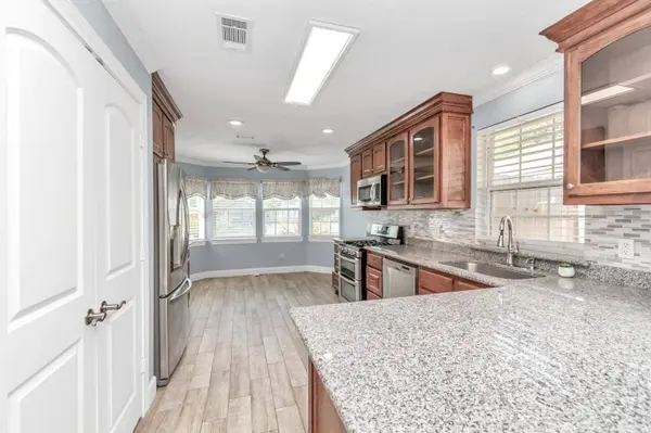 10414 Hidden Moon DR, Houston, TX 77064