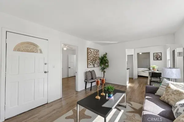 204 S Thorson, Compton, CA 90221