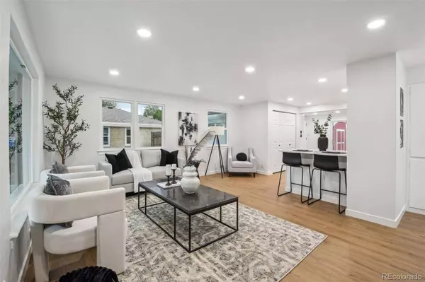 5515 Dudley CT, Arvada, CO 80002