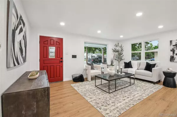 5515 Dudley CT, Arvada, CO 80002