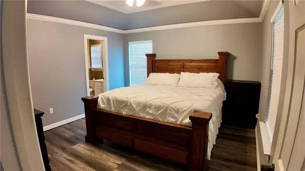 2664 Brookside St, Springdale, AR 72764