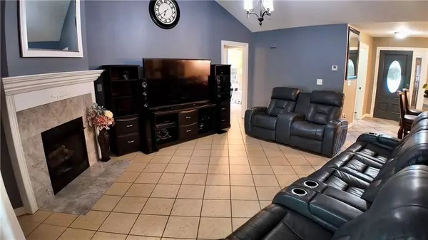 2664 Brookside St, Springdale, AR 72764