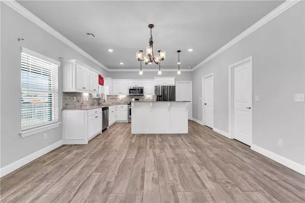 597 Quartz Way, Springdale, AR 72764