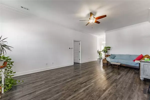 1709 S 11th Pl, Rogers, AR 72756