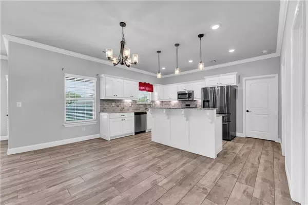 597 Quartz Way, Springdale, AR 72764