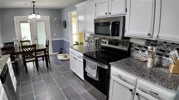 564 Branchwood Ave, Springdale, AR 72764