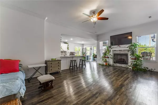 1709 S 11th Pl, Rogers, AR 72756