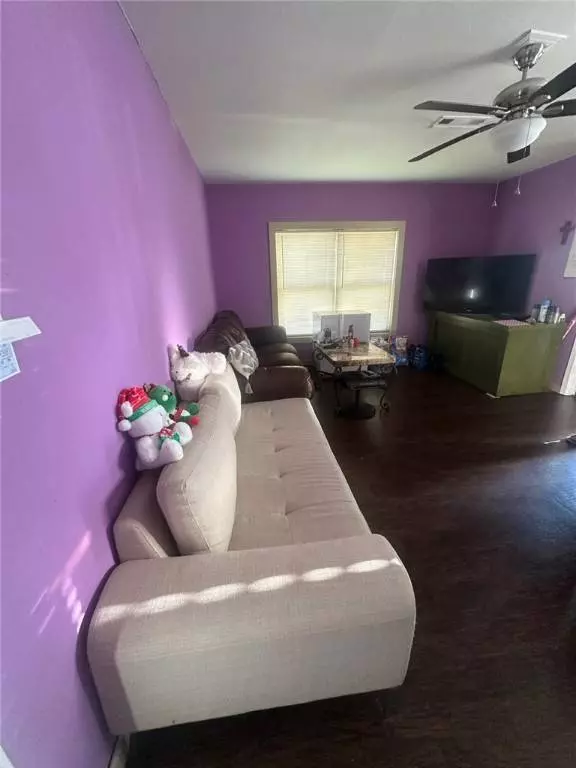 519 B St, Rogers, AR 72756