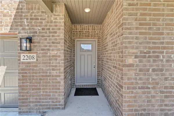 2208 Riggins Ave, Pea Ridge, AR 72751