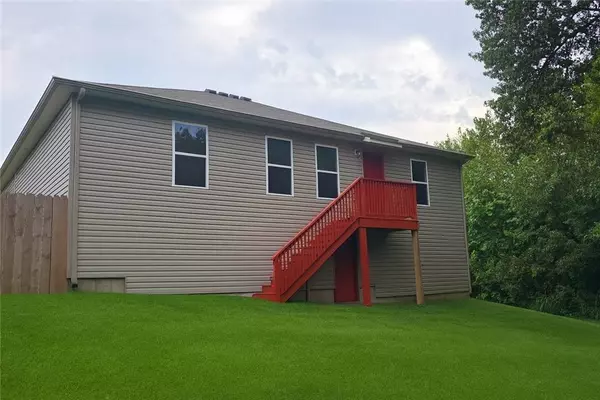 15112 Mills Ter, Garfield, AR 72732